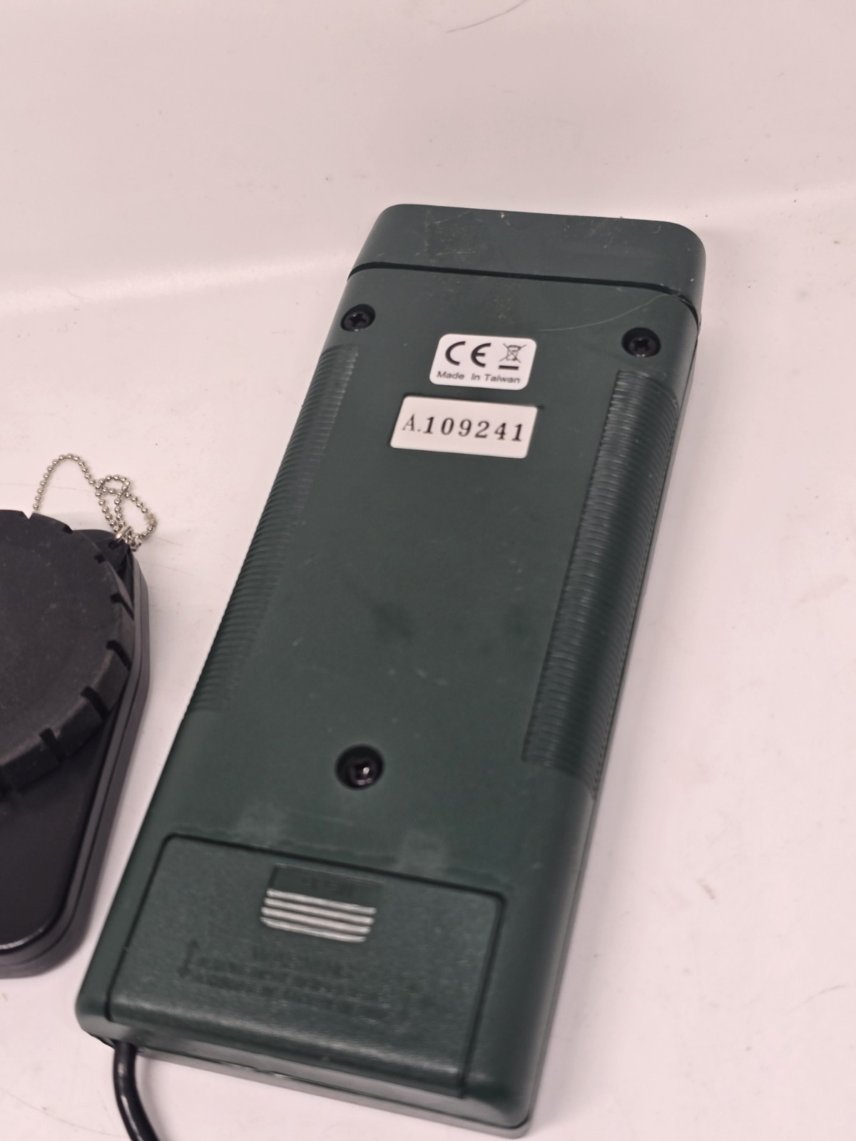 EXTECH 401025-NIST LightMeter, +/-5%Light ACC", FullSize, 485F12 EXTECH 401025-