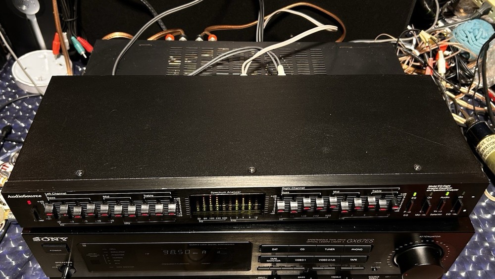 AUDIOSOURCE EQ EIGHT EQUALIZER