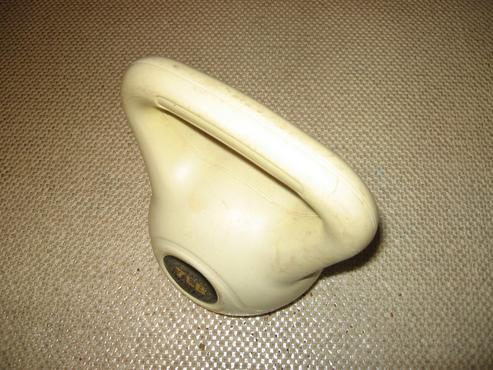 7 lb. Kettlebell White Unbranded
