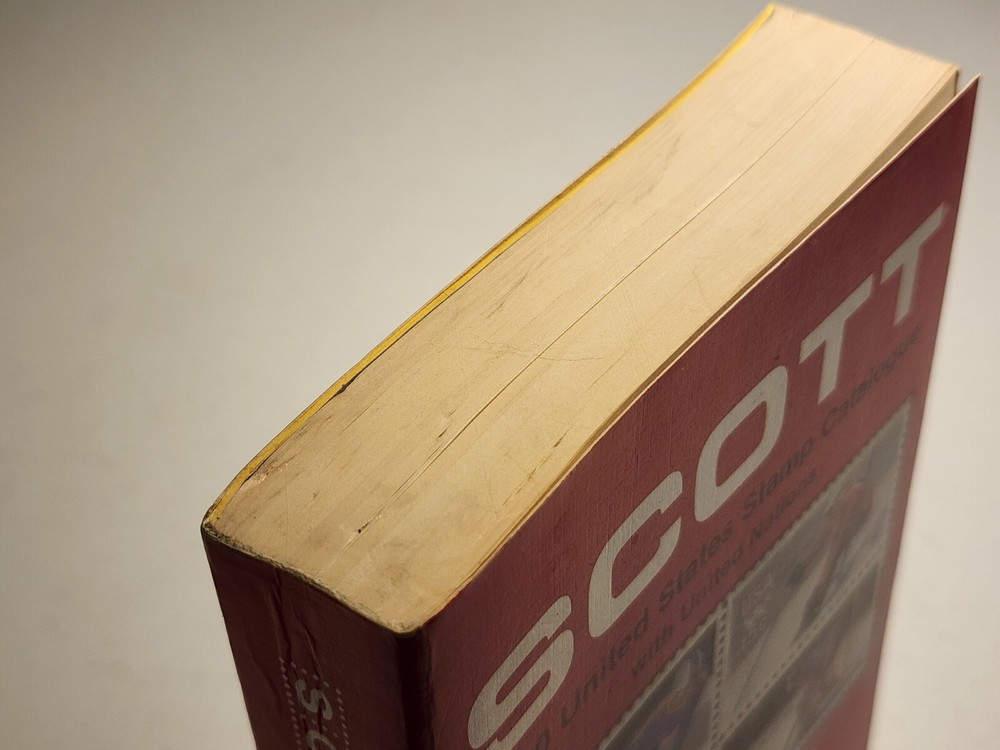 Scott 1980 United States stamp catalogue with united nations paperback