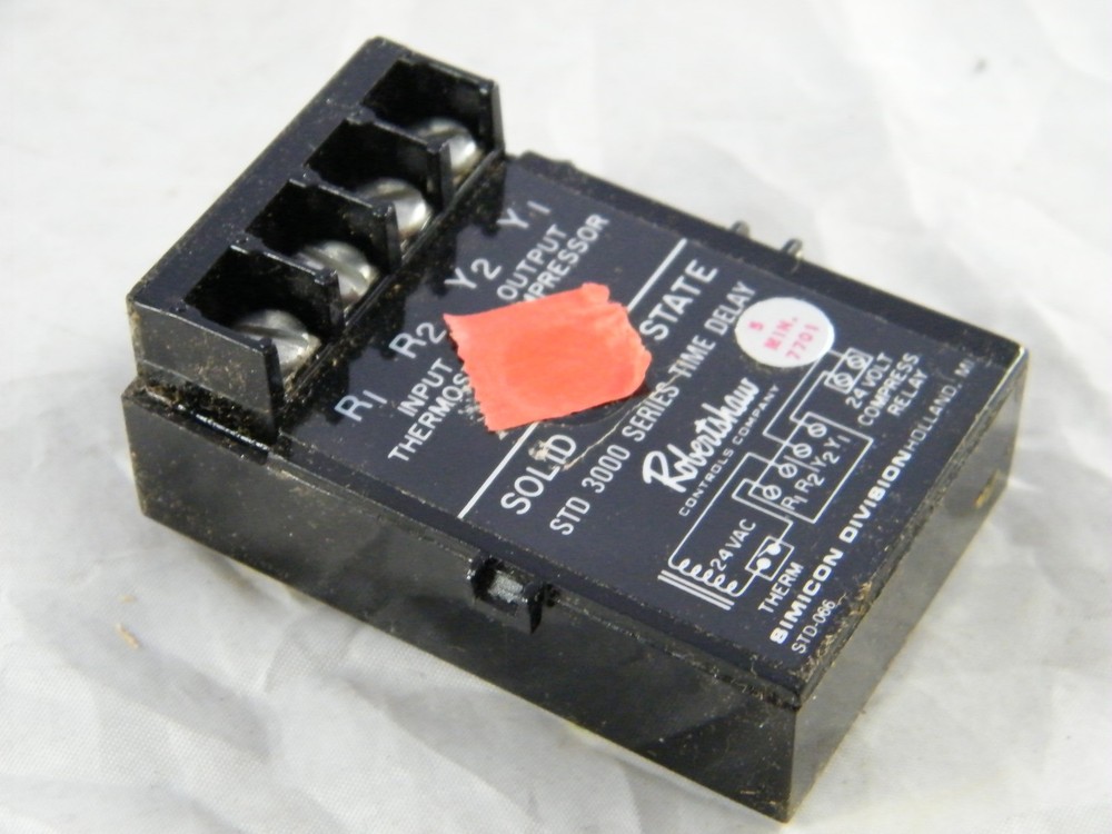 NEW ROBERTSHAW UNI-LINE CONTROLS COMPRESSOR PROTECTOR ~ PART # RE3310-305