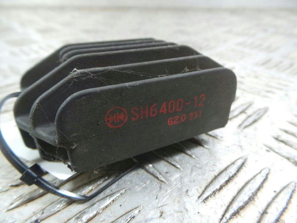 2013 YAMAHA YBR 125 RECTIFIER REGULATOR