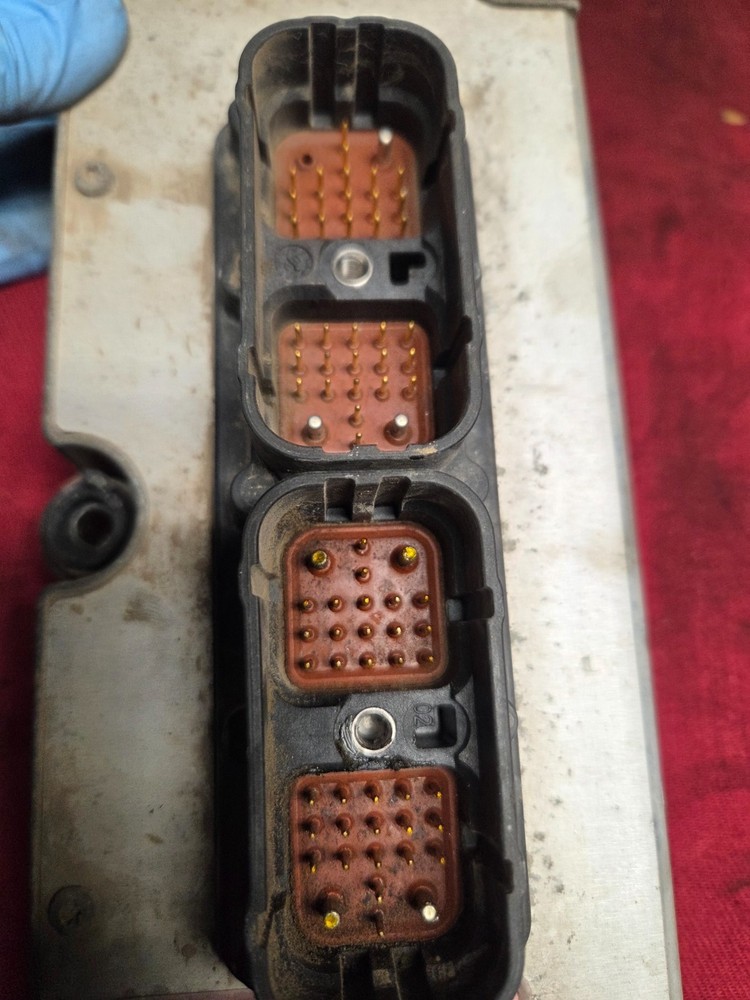 TRANSMISSION CONTROL MODULE TCM ,ECU ETC2091393, ETC2004A06, 09235 MUST PROGRAM
