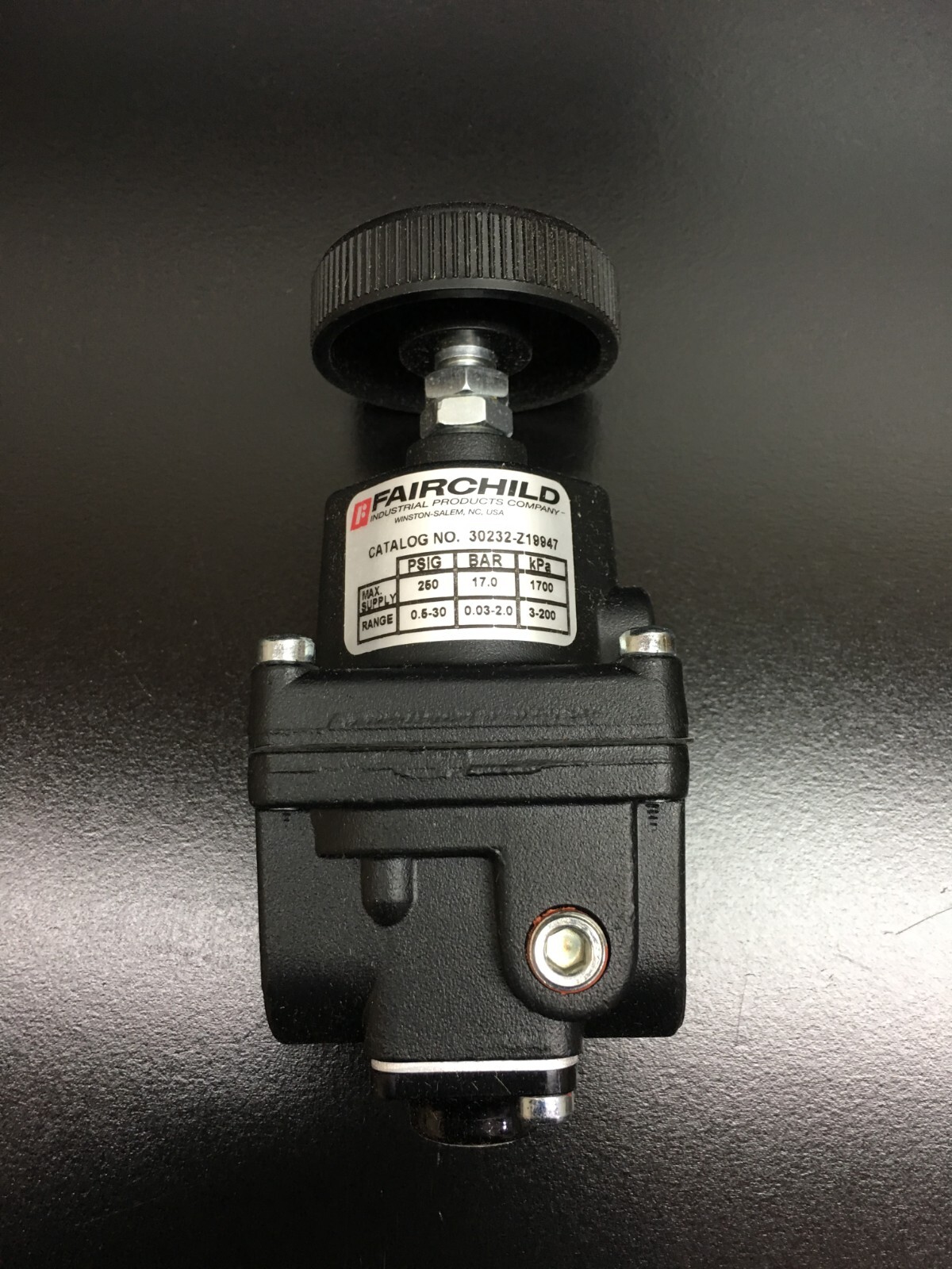 Fairchild Cat No 30232-Z19947 Pressure Regulator 0.5-30 PSI 250 Max w WARRANTY