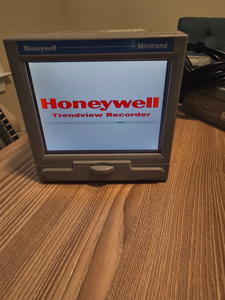 Honeywell Minitrend GR Graphics Recorder Working condition verified