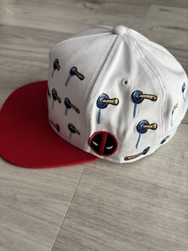 Marvel Deadpool Franchise White Red Snapback Hat MPN 1156655 Adjustable Cap
