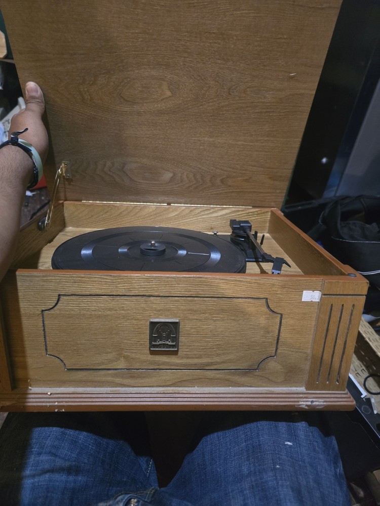 Thomas Pacconi Classics Wooden Brown Record Player Turntable