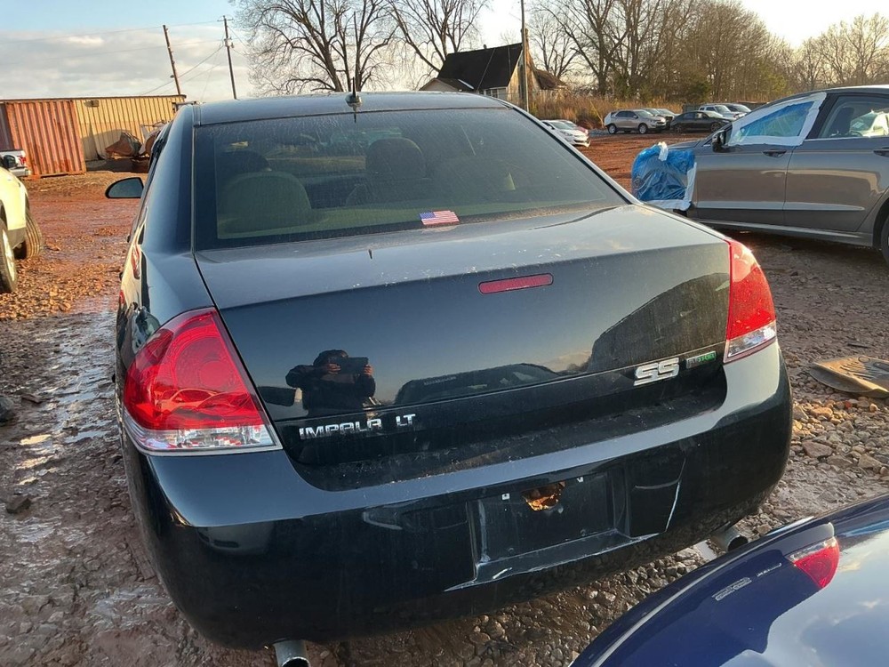 IMPALA 2013 Glove Box 4950178