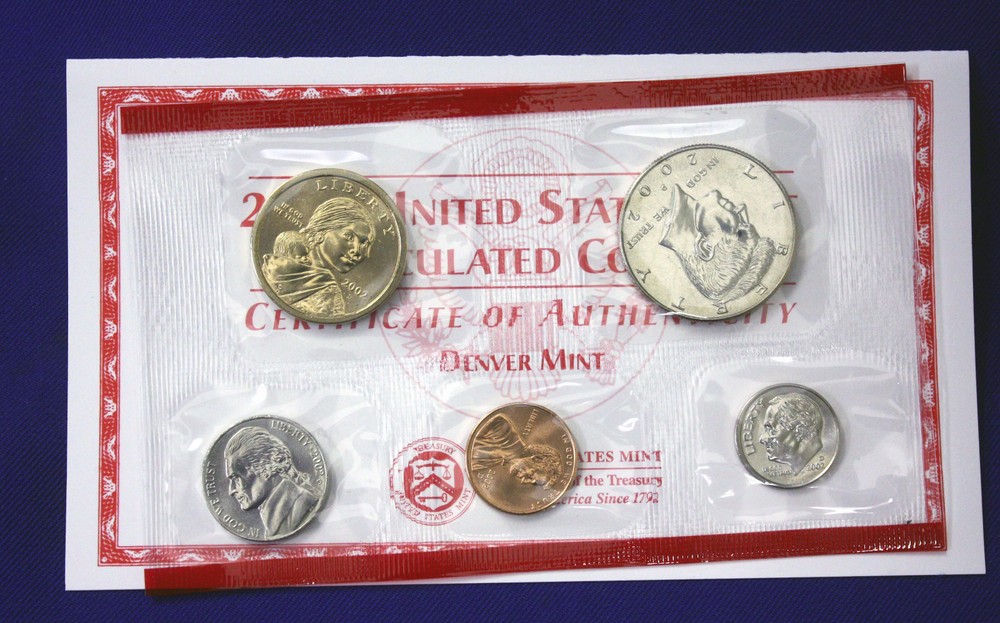 2002 UNCIRCULATED Genuine U.S. MINT SETS ISSUED BY U.S. MINT