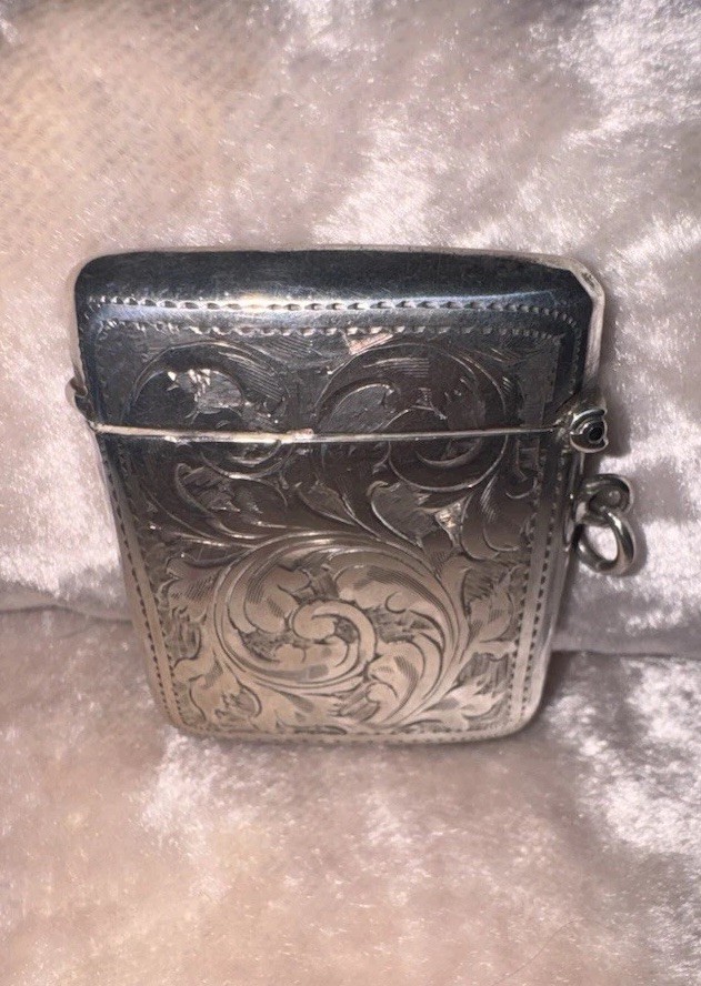 SUPERB ANTIQUE EDWARDIAN SOLID STERLING SILVER SEVEN FINGER VESTA CASE C.1910