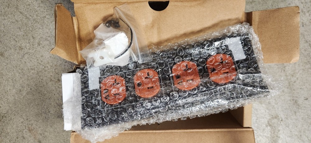 Middle Atlantic M-2X20IGA, MPR Module, 20A, IG Double Duplex