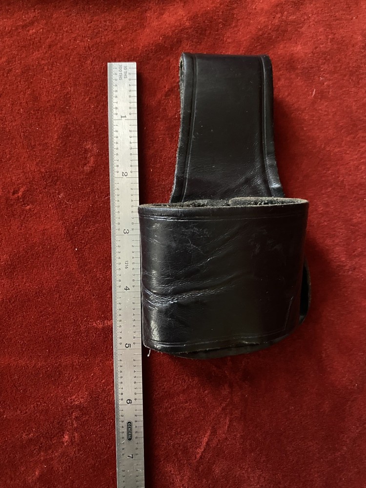 Perfect Fit Leather Flashlight/Baton Holder