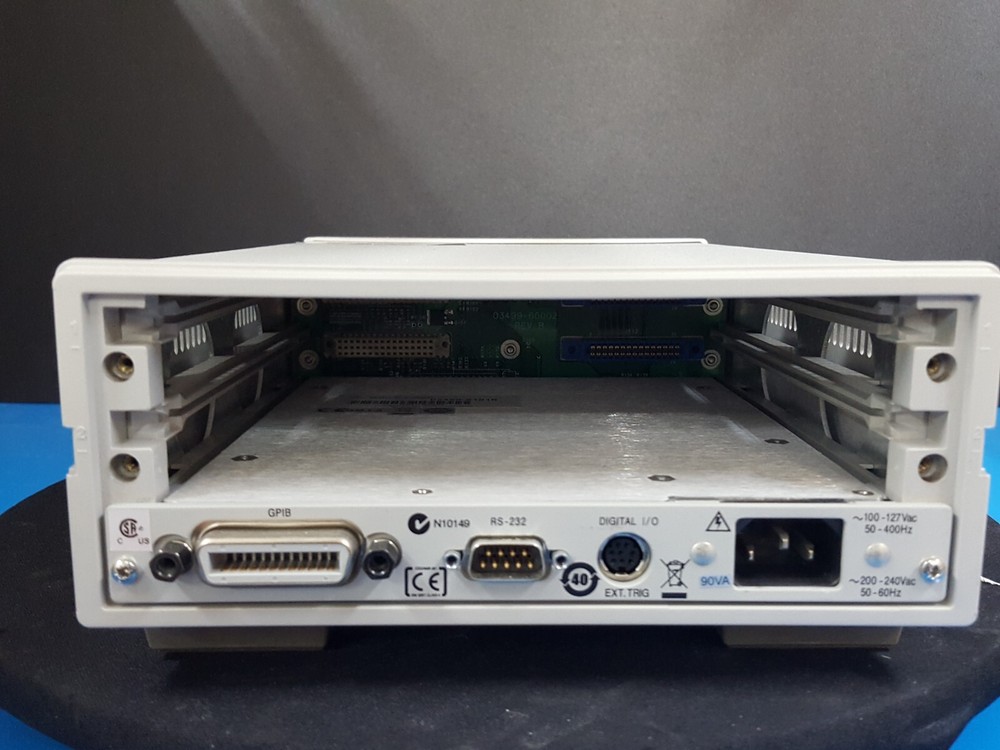 Agilent 3499B: Switch / Control System Main Frame (1441)