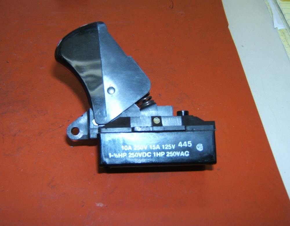 IS A CUTLER-HAMMER MICROSWITCH #445