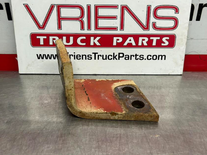 Kenworth K276-419 Bracket-Crossmember Front Engine Support