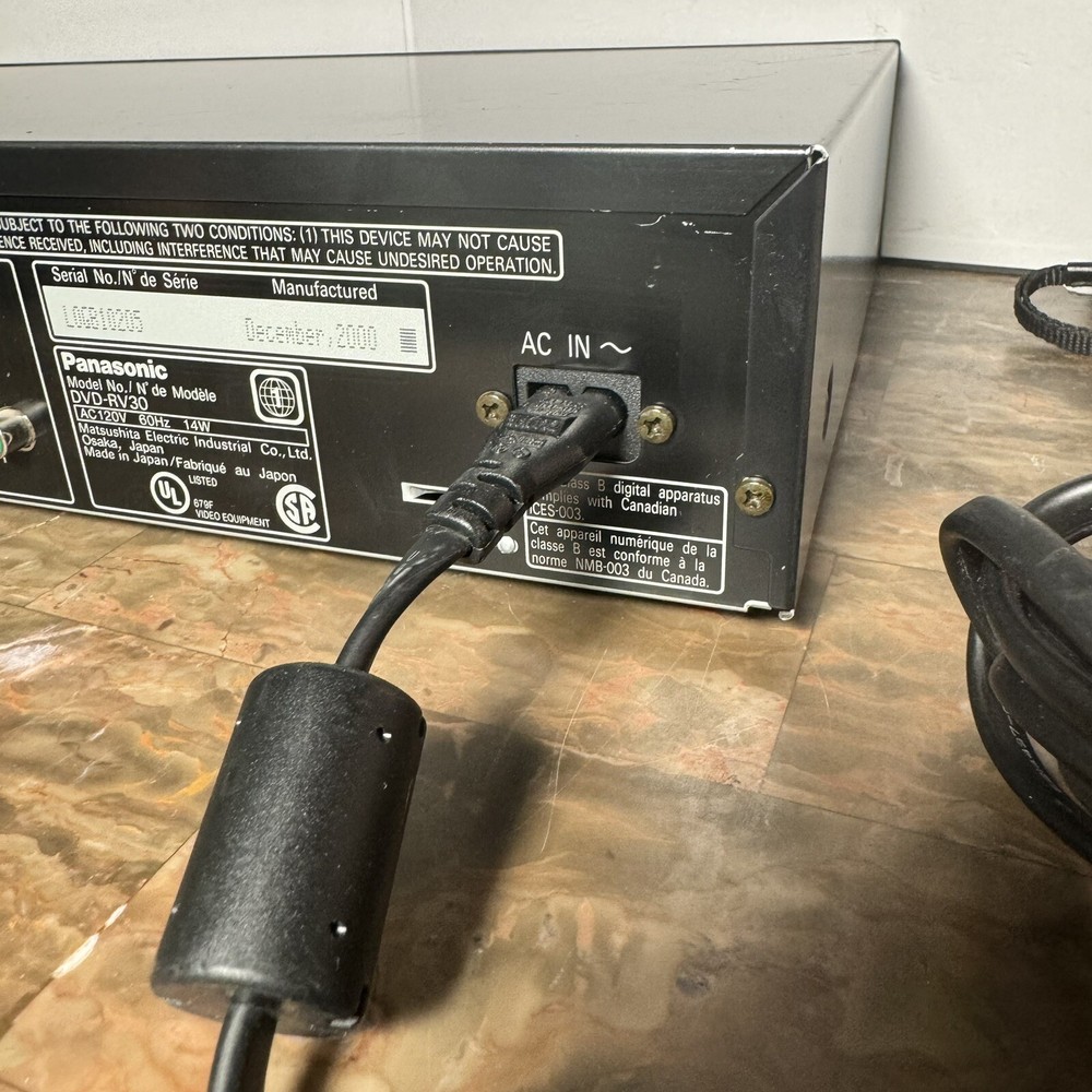 Panasonic DVD-RV30 Video DVD / CD / Player. TESTED & WORKING