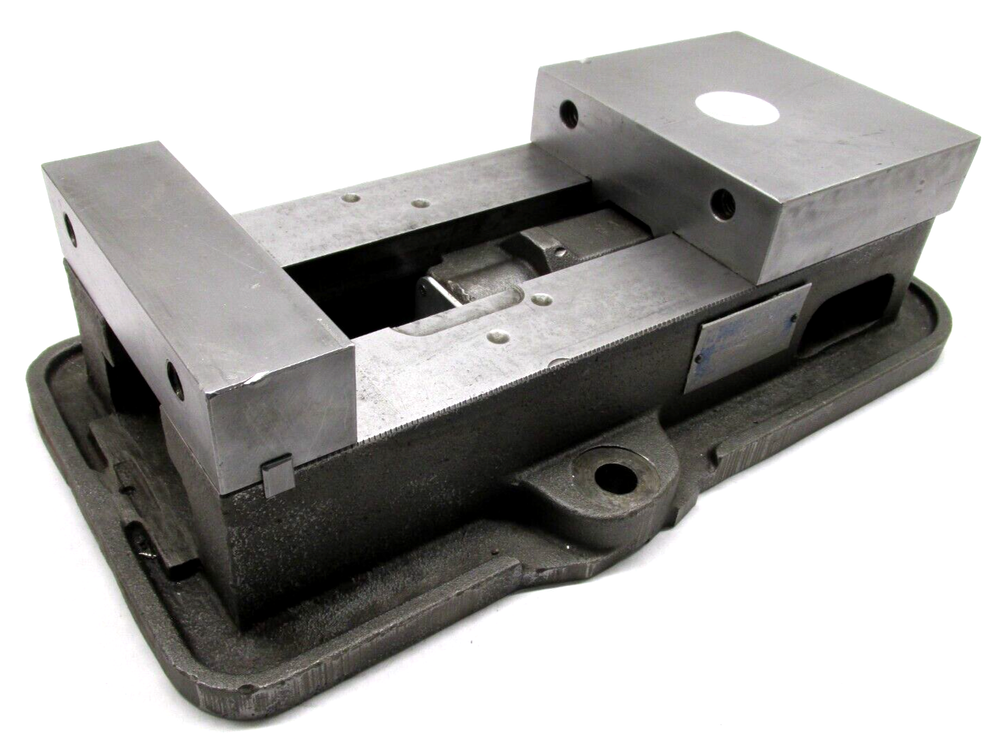 KURT ANGLOCK 6" MILLING MACHINE VISE - #D60