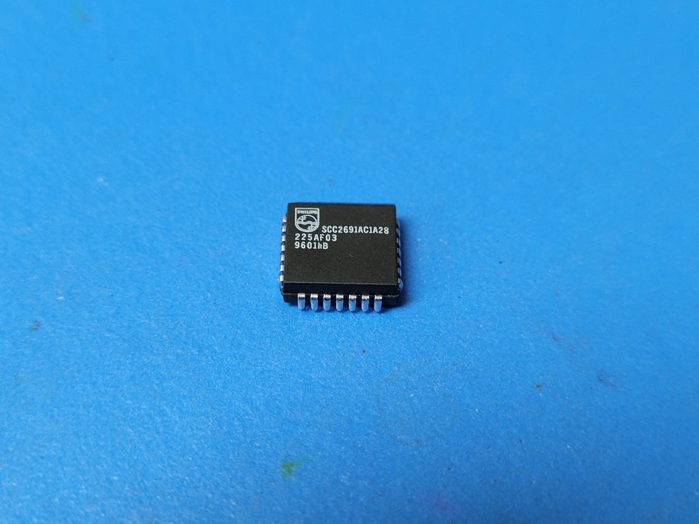 (1 PC) SCC2691AC1A28 PHILIPS IC UART SINGLE 28-PLCC
