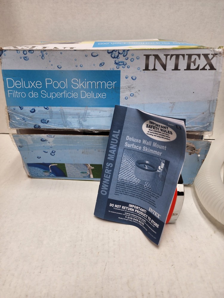 Pool Skimmer