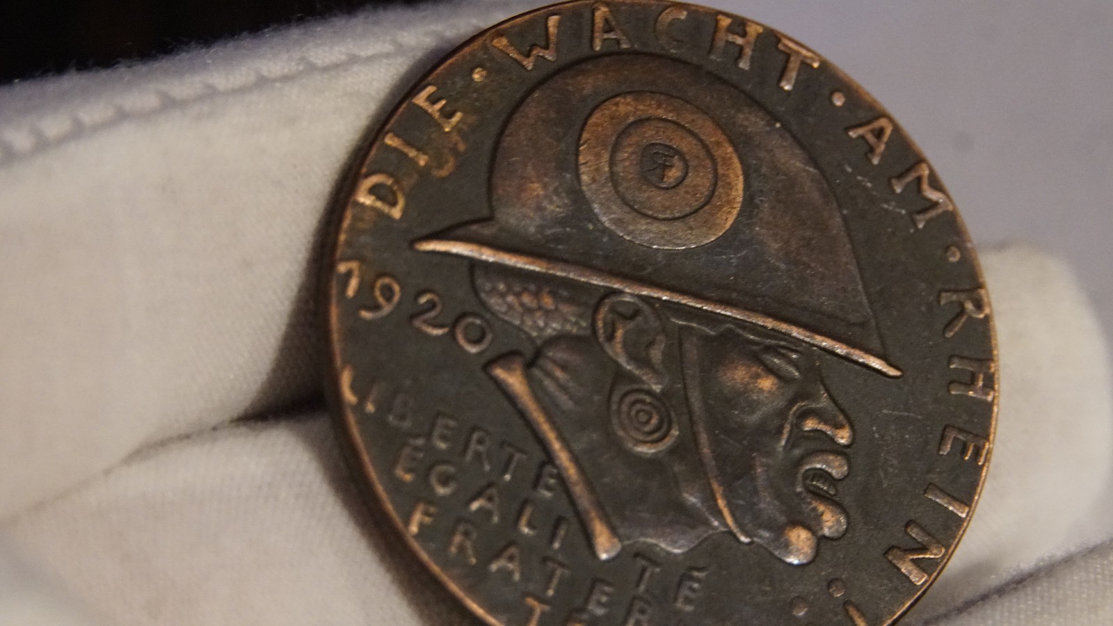 1920 French MEDALLION: "Black Shame" "Watch on the Rhine" WWI, Karl Goetz Coin