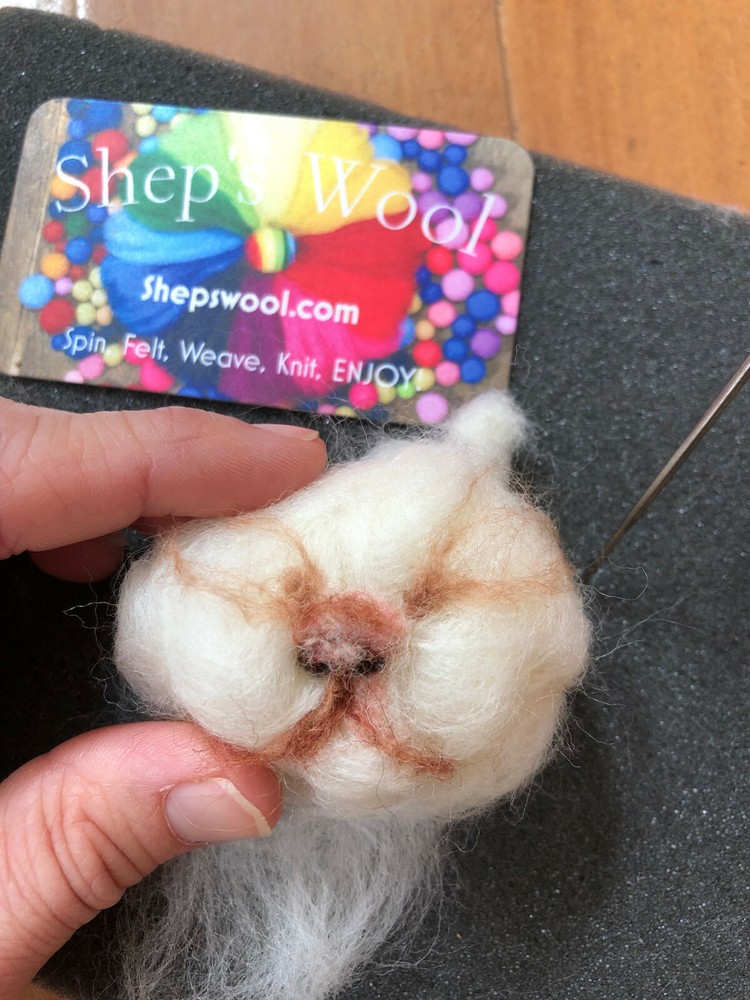 Core Wool Roving, 1lb Core Stuffing, Doll Stuffing, Pillow stuffing, Drum Mallet