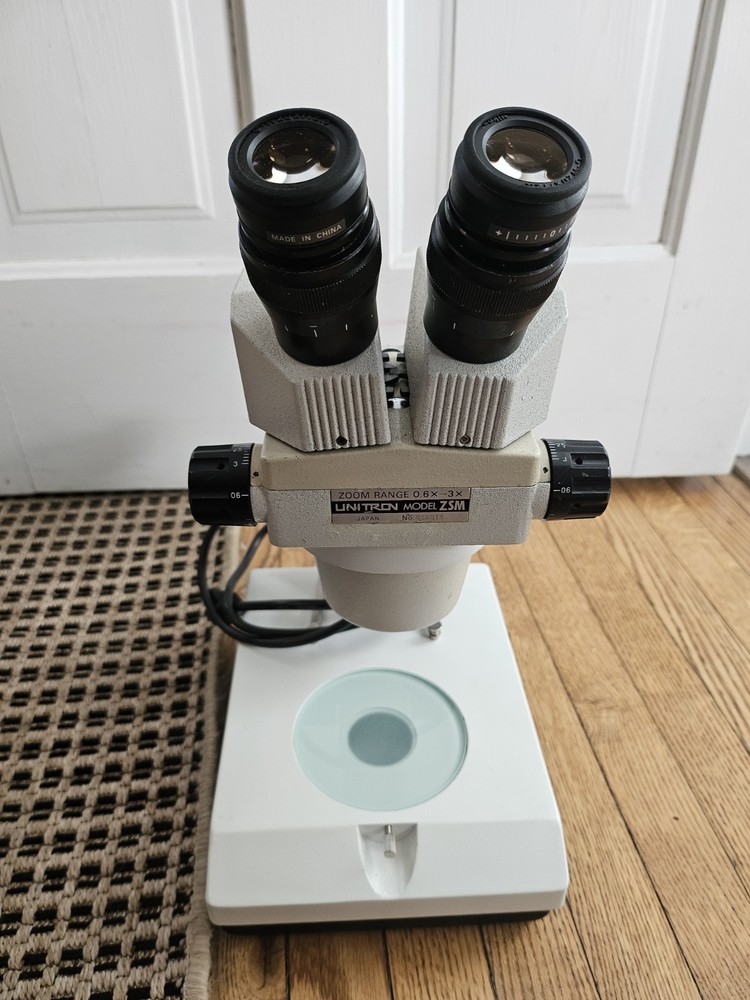 Unitron Model Zsm Stereo Microscope 0.6X-3X Zoom Range