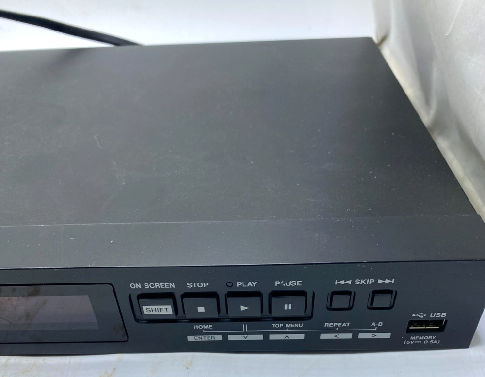 Tascam Rack Mountable Professional Studio DVD Player BD-01U