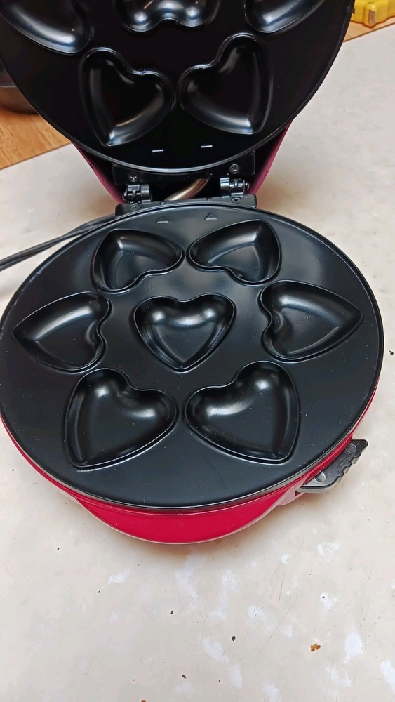 Multiplate Cake Pop Maker
