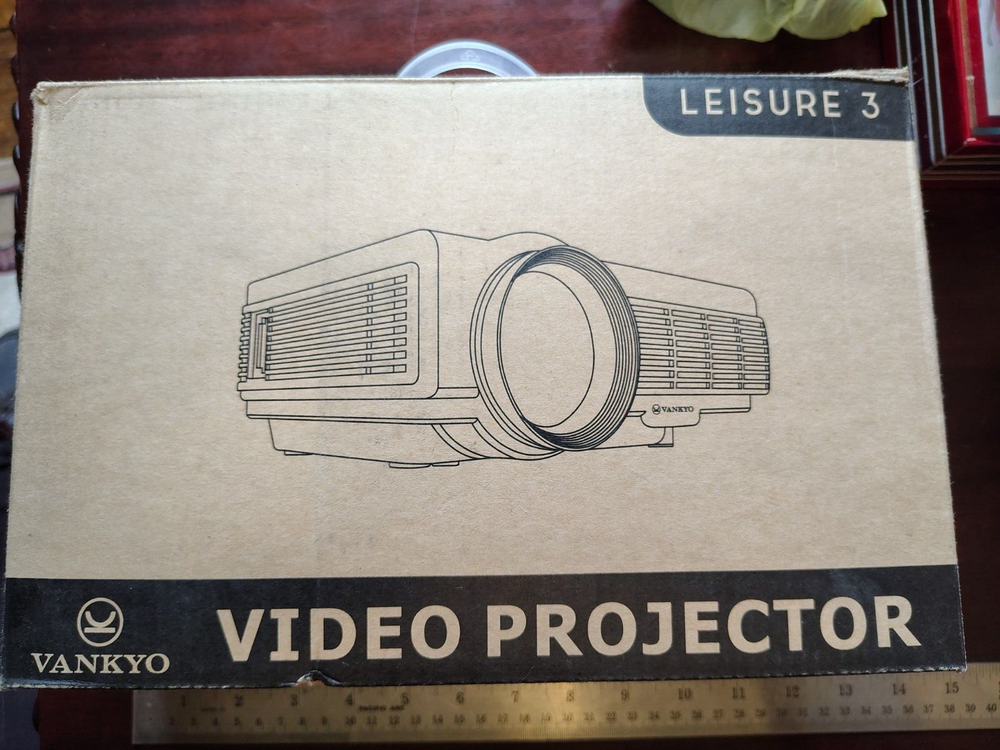 Vankyo Leisure 3 Portable Projector Bundle Manuals & Carrying Case Never Used