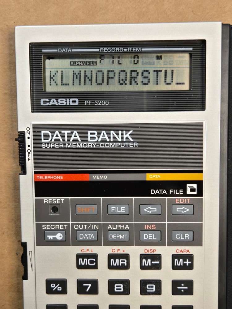 Casio PF-3200 DATA BANK Super Memory Computer / Calculator MINT in Box Works