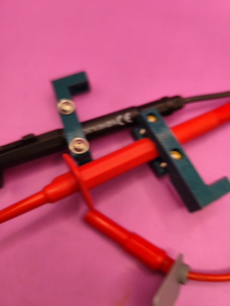 1000v cat iii 20A test probe