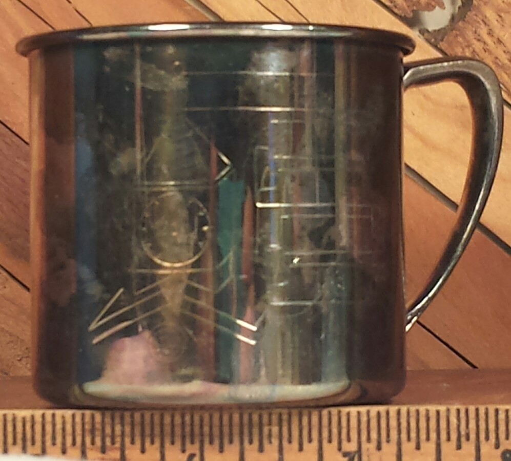 Oneida Silversmiths Silver Plate Baby Cup Christening Shower Birth Gift