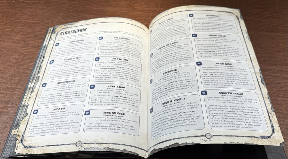 Games Workshop - Warhammer 40,000 - CODEX: Ultramarines