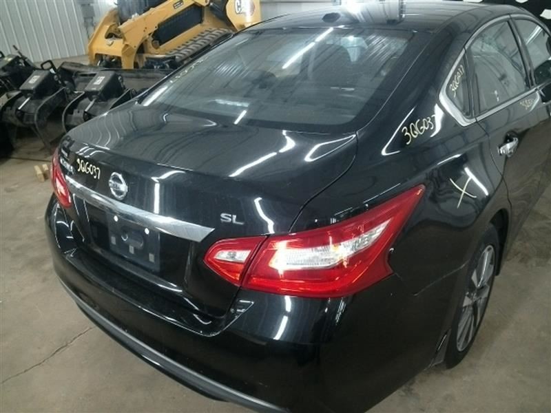 ALTIMA 2017 High Mounted Stop Light 104658355