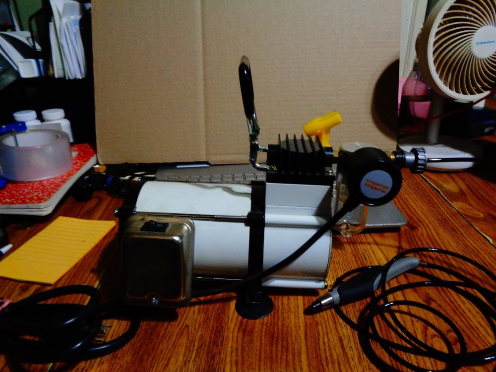 Airbrush COMPRESSER WORKS