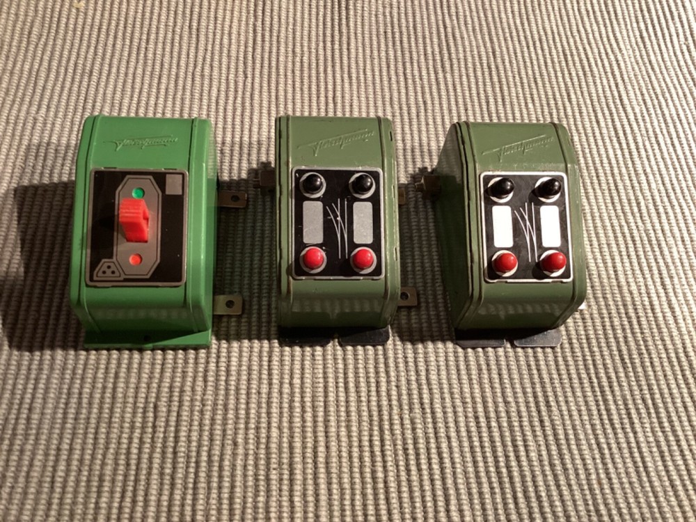 FLEISCHMANN 516 control panel x3