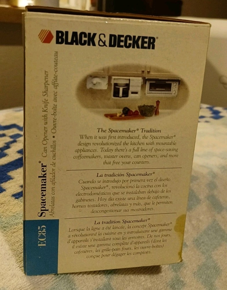 BLACK & DECKER Spacemaker EC85 Under-Counter Can Opener Knife Sharpener Open Box