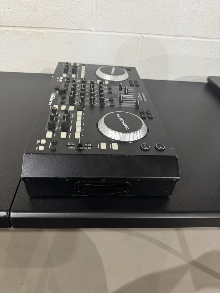 Musysic MU-MID14C Professional DJ Controller