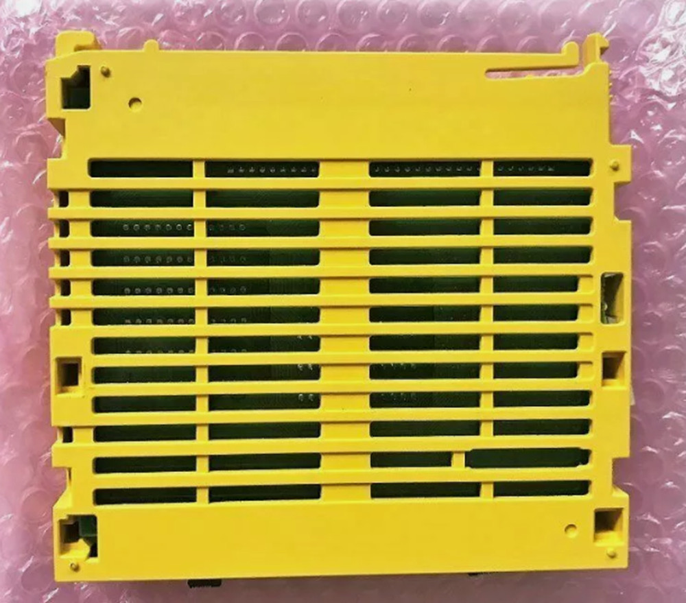 NEW Fanuc A03B-0824-C042 I/O Module