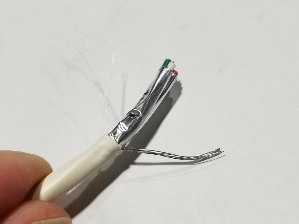 Belden Wire 6302FE 18/4C Shielded Control/Speaker/Audio Cable Plenum White /50ft