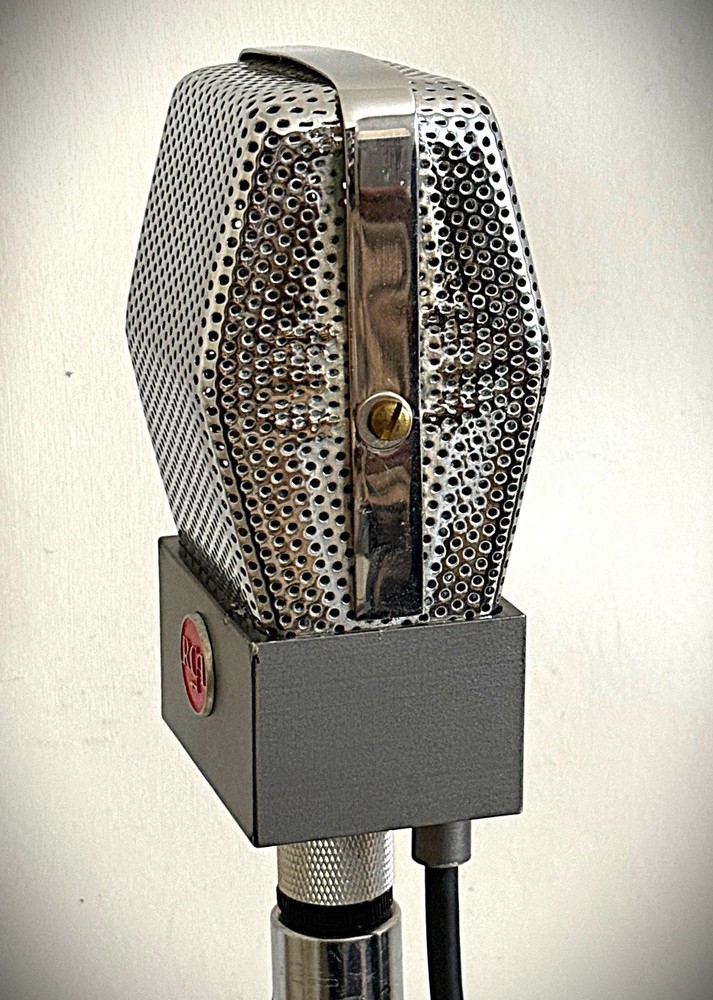 Replicated RCA 74B Style Ribbon Microphone, studio ready, w/stand (Listen!)