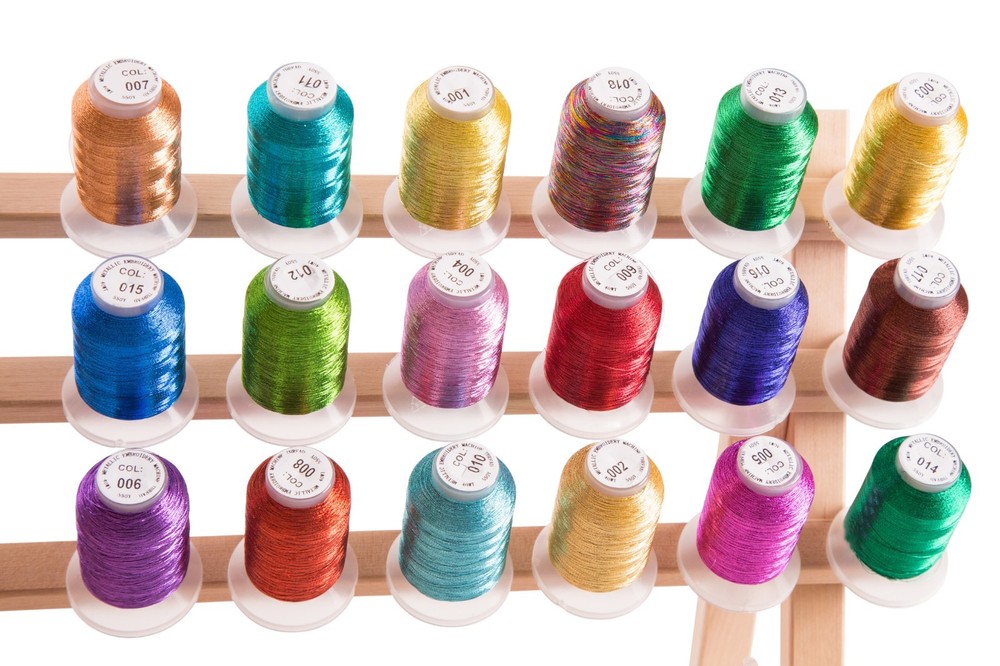 18 Spools METALLIC Embroider Machine Thread - Thread Nets for Easy Embroidery