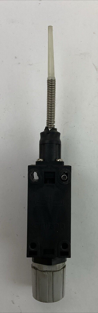 OMRON D4N-3187 LIMIT SWITCH