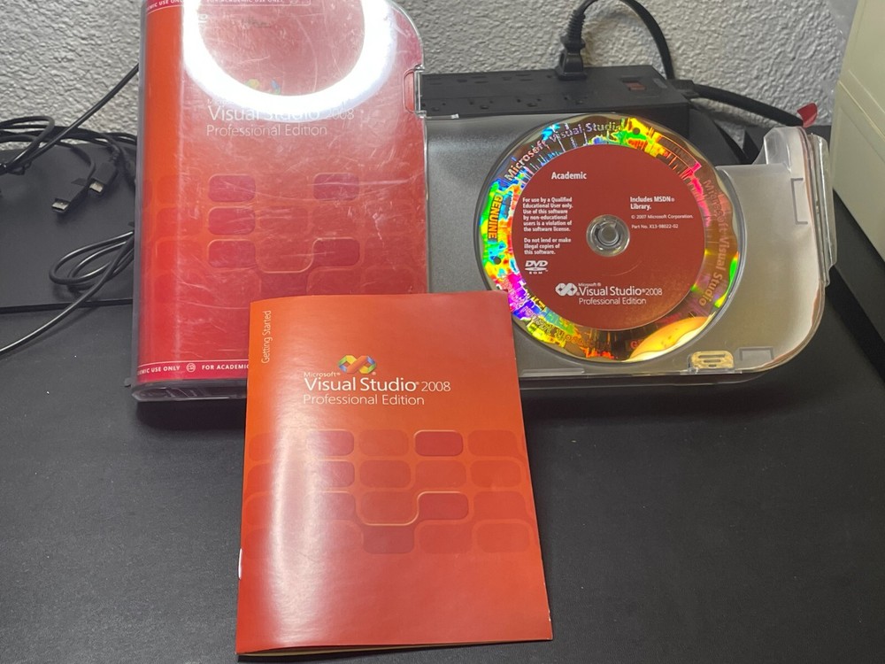 Microsoft Visual Studio 2008 Professional Edition - Academic version