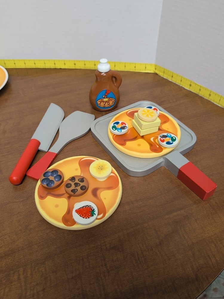 Melissa And Doug Flip & Serve Pancake Set