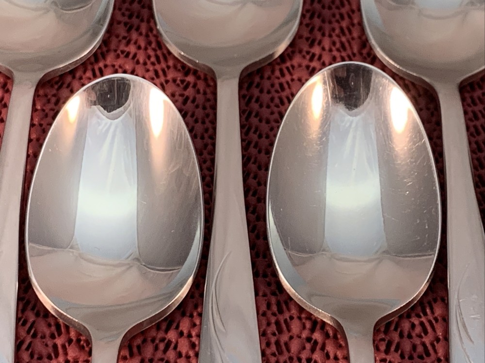 8 Teaspoons STARGLOW Wallace Stainless 5 7/8”