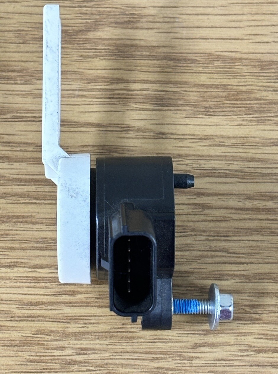 2012-2022 GM Genuine OEM 13597422 Brake Pedal Position Sensor