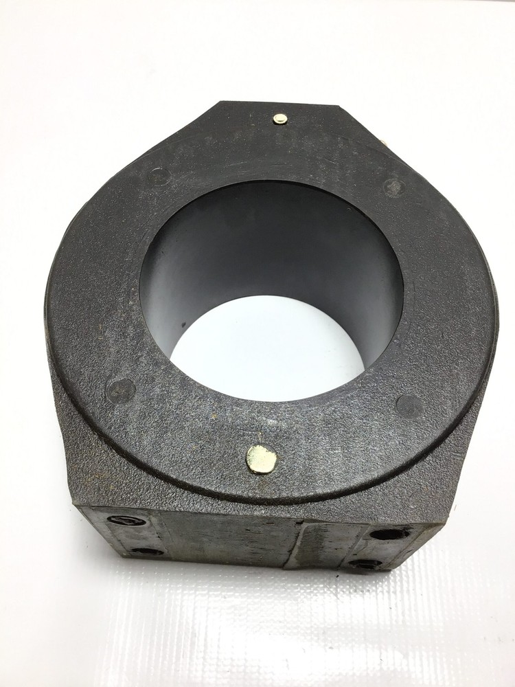 General Electric JCS Current Transformer 600:5 Ratio