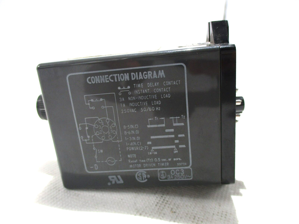 NEW OMRON STP-MND-AA-4A SOLID STATE TIMER 0-10 SEC 120V