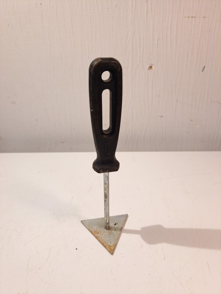 Black & Decker Triangular Shave Hook Tool Blue Paint Removal Scraper Handheld
